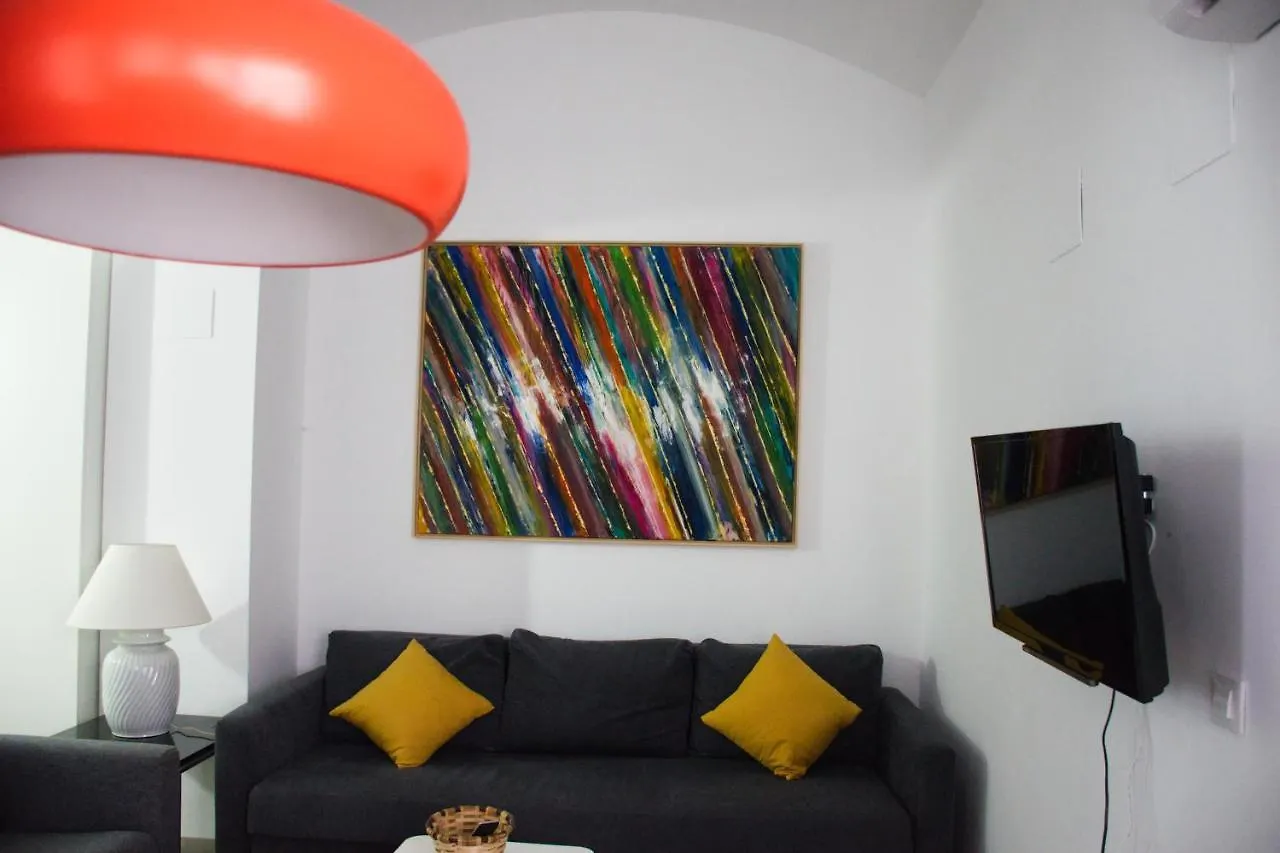 Covadonga 9 Apartments - Triana Siviglia 0*,  Spagna