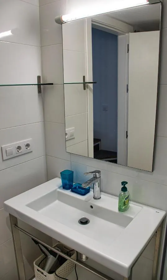 Covadonga 9 Apartments - Triana Siviglia 0*,